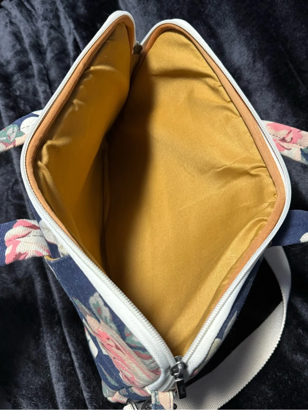 Canvas Floral Laptop Bag with Pink Rose Print - Unbranded